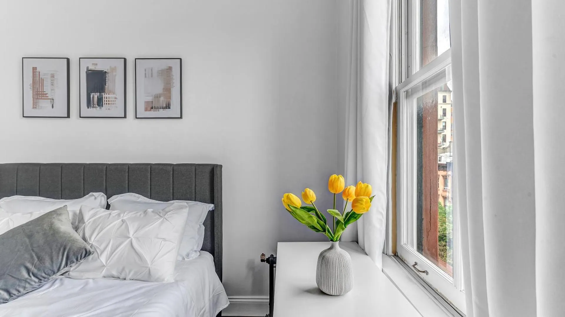 Stylish 2Bd In Brooklyn Heights Apartment New York 0*,  United States